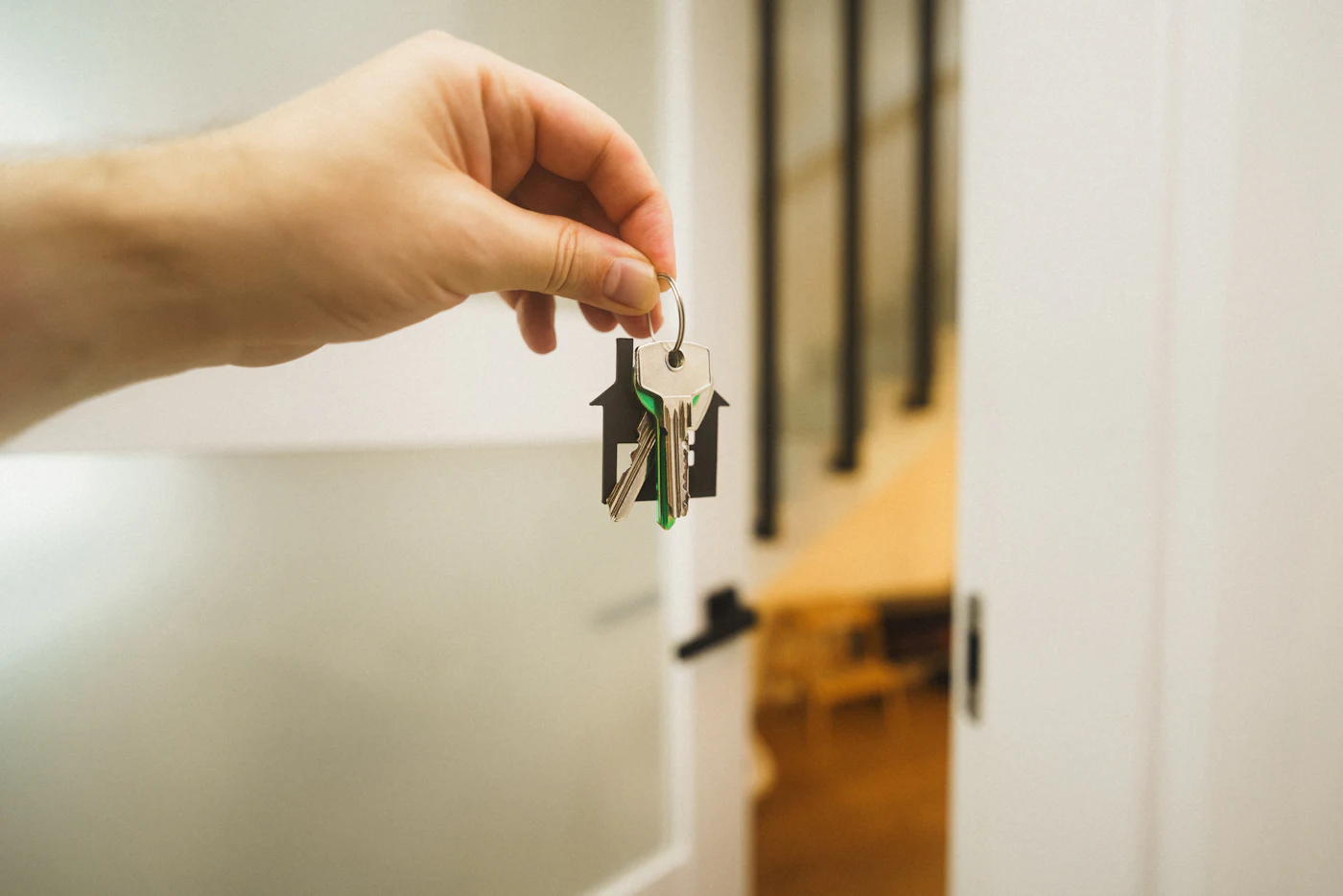 Remise des clés d'un appartement Airbnb à Paris